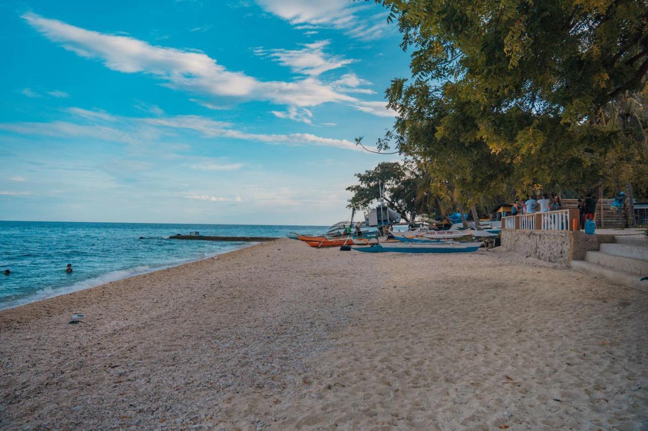Island Front / Bangcogon Resort&Restaurant Oslob Extérieur photo